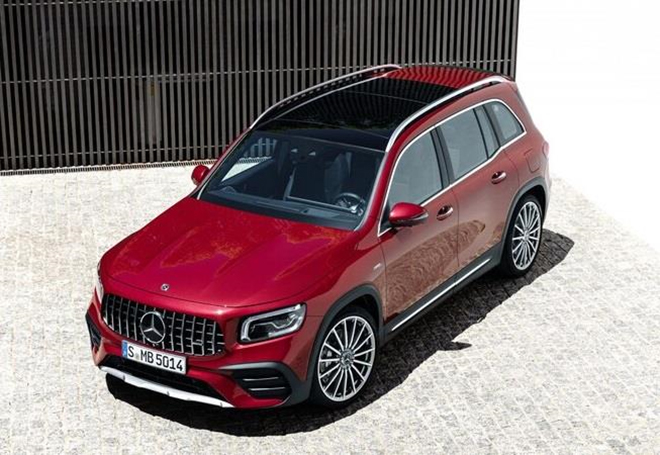 Mercedes-Benz chính thức nhận cọc dòng xe GLB 35 AMG tại Việt Nam - 1