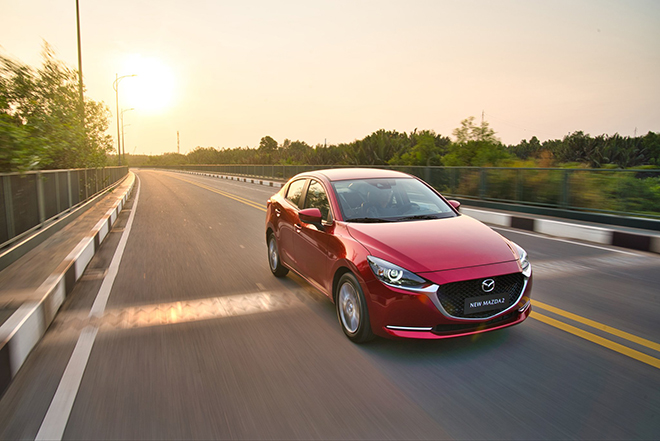 Bảng giá xe Mazda2 lăn bánh tháng 11/2020, ưu đãi tới 50 triệu đồng - 1