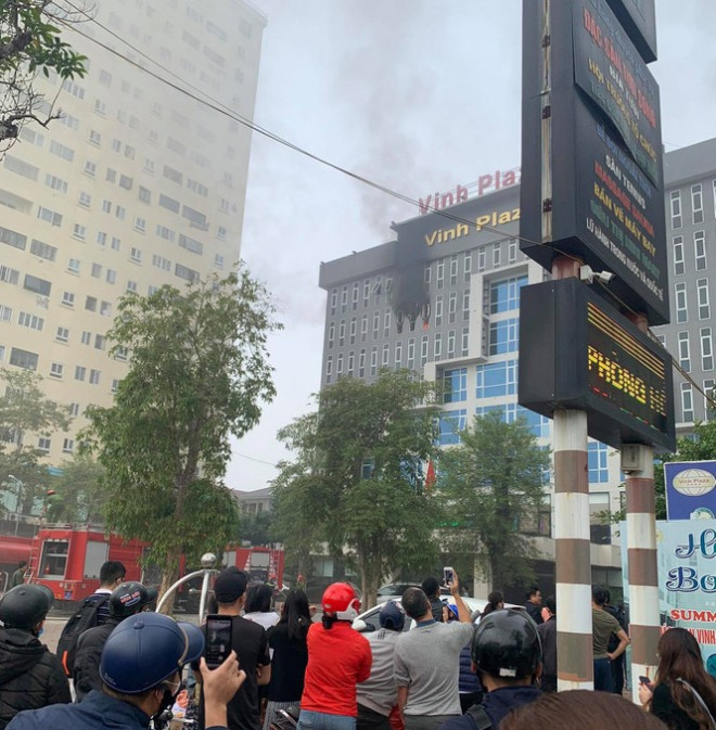 High-rise hotel fire, staff and guests fled in disarray - 2