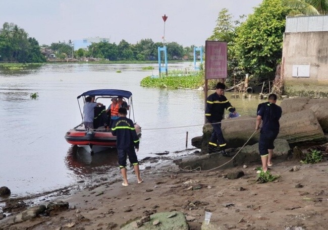 vay tiền nhanh dễ