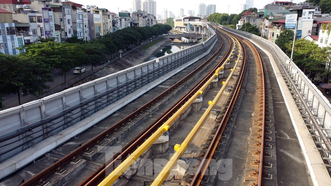 Cận cảnh những đoàn tàu Cát Linh - Hà Đông lại chạy để... nghiệm thu - 2