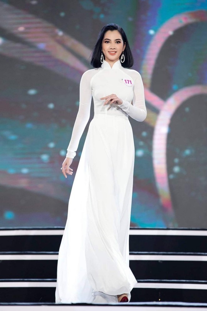 Ngây ngất nhan sắc của người đẹp tóc ngắn nhất Hoa hậu Việt Nam 2020 - 5