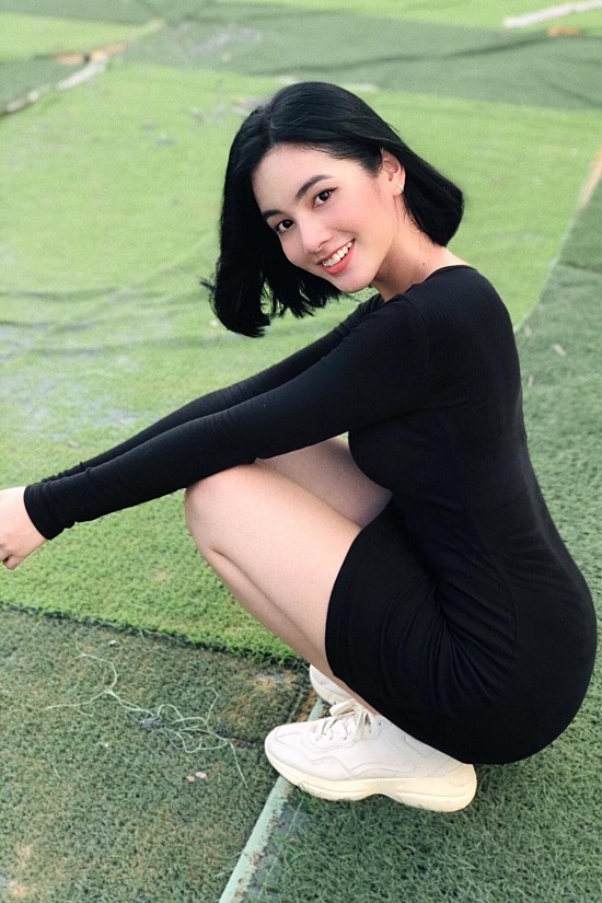 Ngây ngất nhan sắc của người đẹp tóc ngắn nhất Hoa hậu Việt Nam 2020 - 3