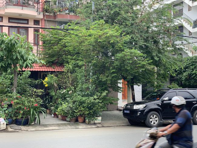 Lý do nguyên Phó Chánh văn phòng Thành ủy TP.HCM cùng 11 người bị khởi tố - 4