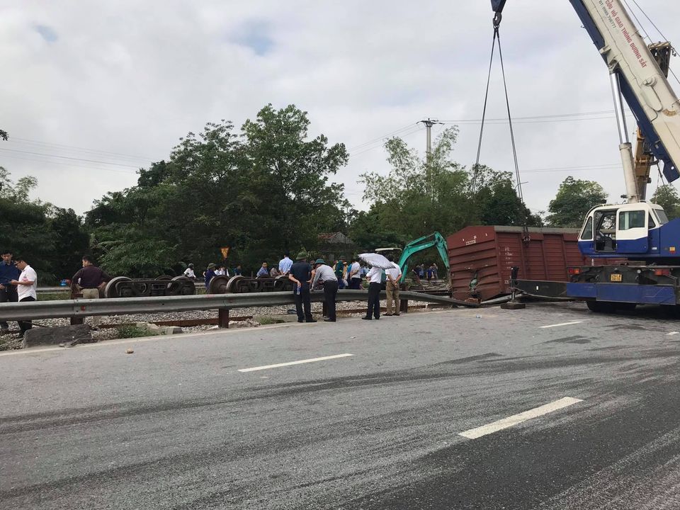 Train derailment, North-South railway is paralyzed - 2