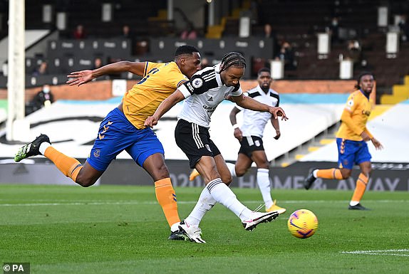 Video highlighting the Fulham - Everton game: Double star, 4 spectacular goals (H1) - 1