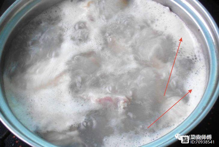 Tai sao truoc khi ham hay nau canh can phai chan xuong 2 1606206236 19 width729height492 | Tại sao trước khi hầm hay nấu canh, cần phải chần xương? Tại sao trước khi hầm hay nấu canh, cần phải chần xương? - 2
