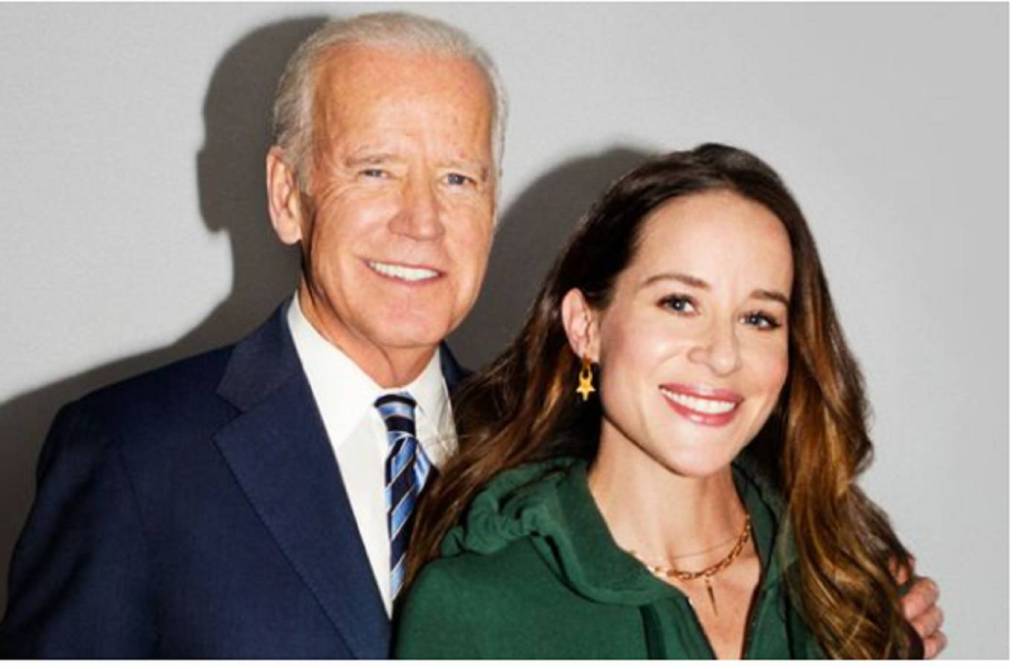 The only daughter of Mr. Biden, the beautiful future maiden of the White House - 2