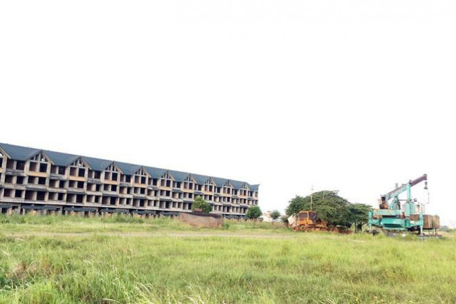 "Siêu" đô thị nợ thuế, đắp chiếu cả thập kỷ vẫn rao bán rầm rộ - 1