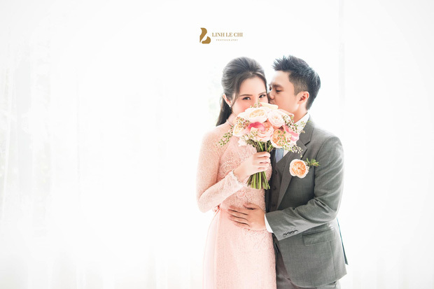 Tiết lộ áo dài của tiểu thư được thiếu gia Phan Thành dùng loạt xế 68 tỷ ăn hỏi - 1