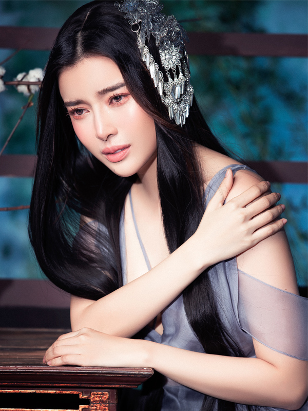 "Hoạn Thư" Cao Thái Hà đẹp nhất màn ảnh Việt sở hữu nhan sắc "hoa ghen, liễu hờn" - 4