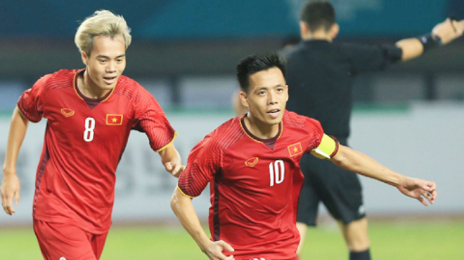 Bất ngờ ĐT Việt Nam thăng hạng trên BXH FIFA mới nhất dù không thi đấu - 1