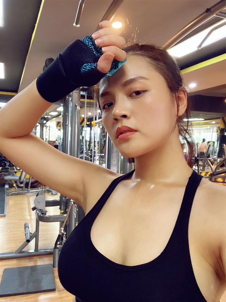 thu-quynh-01-1606621579-294-width750height1000.jpg