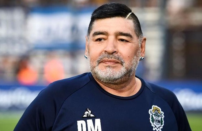 Skepticism about the legendary Maradona's fortune and the war for 11 children - 2