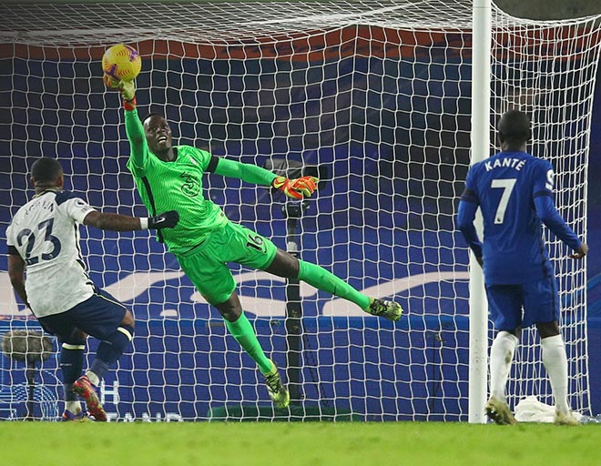 "Siêu bức tường" Chelsea khiến Kane & Son Heung Min tịt ngòi - 1