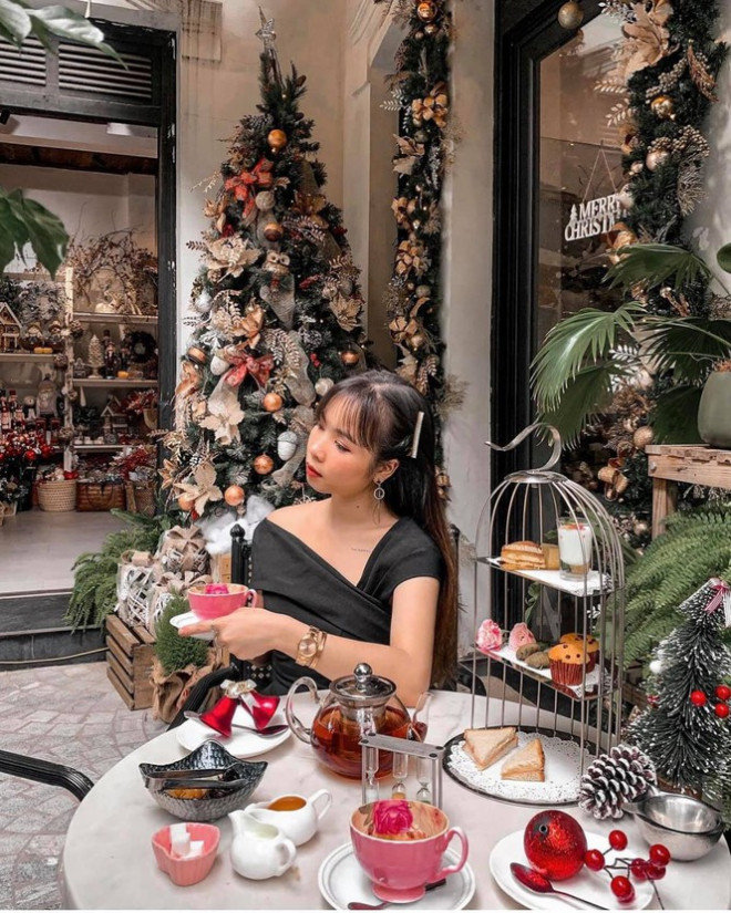 Top 5 quán cà phê đáng yêu, đẹp và “ngầu” nhất định bạn phải ghé vào mùa Giáng sinh này - 13