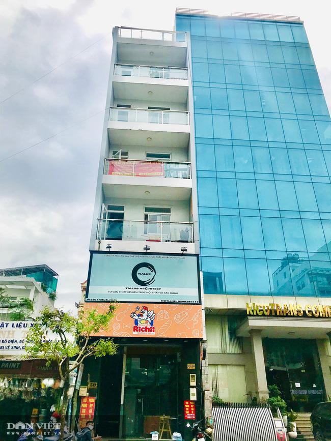 Sau 2 ca nhiễm Covid-19 mới, người dân TP.HCM đồng loạt đeo khẩu trang ra đường - 11