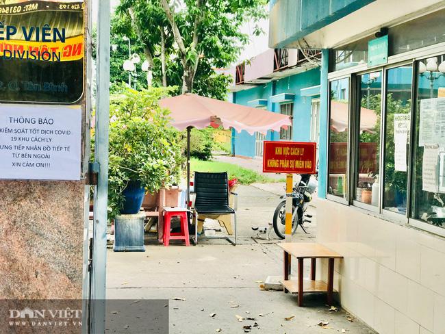 Sau 2 ca nhiễm Covid-19 mới, người dân TP.HCM đồng loạt đeo khẩu trang ra đường - 10