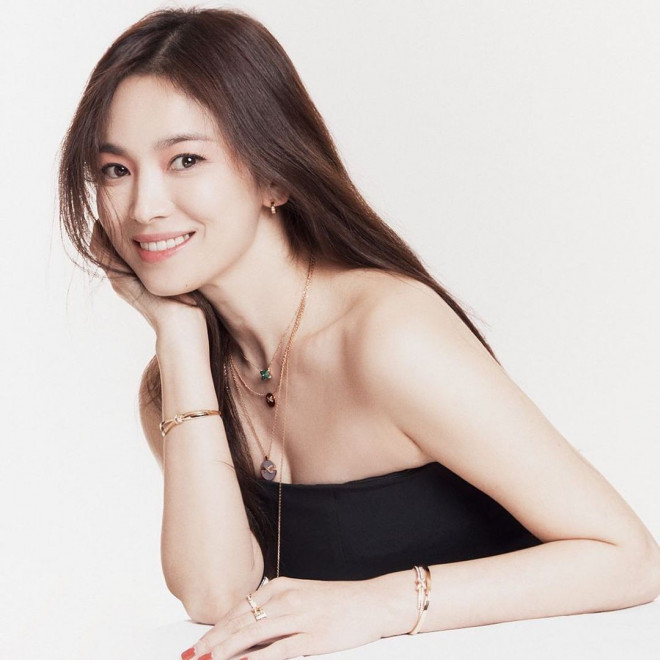 Song Hye Kyo U40 xinh đẹp rạng ngời