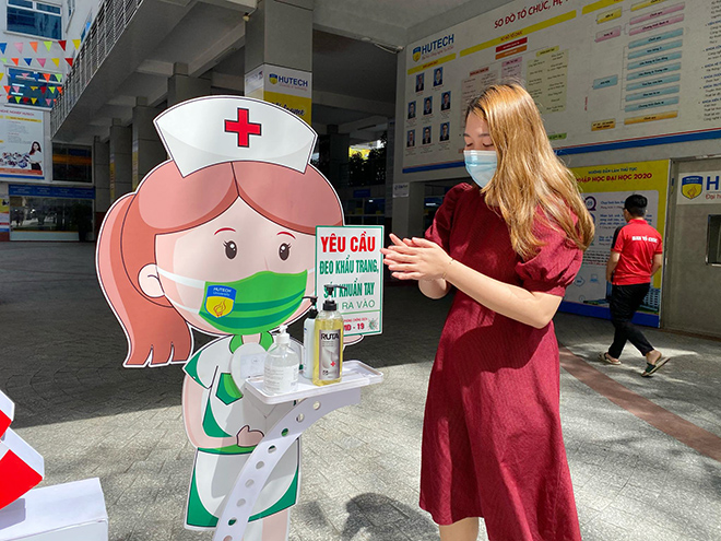 Cảnh vắng vẻ tại ngôi trường BN1342 từng đến học trong thời gian tự cách ly - 6