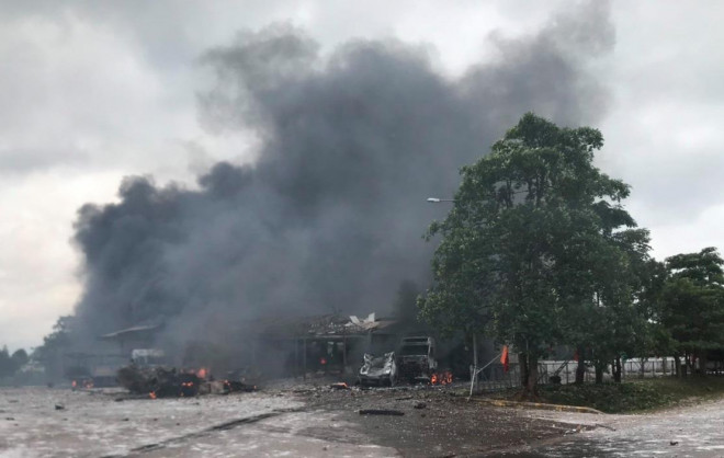 Hiện trường vụ cháy nổ kinh hoàng khiến 8 người thương vong - 5