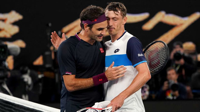 Kịch chiến hay nhất Grand Slam 2020: Federer vất vả đòi nợ "kẻ ngáng đường" (Bài 2) - 1