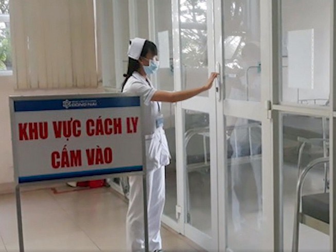 This afternoon, Vietnam did not register new cases of COVID-19, more than 17,000 people are in quarantine - 1