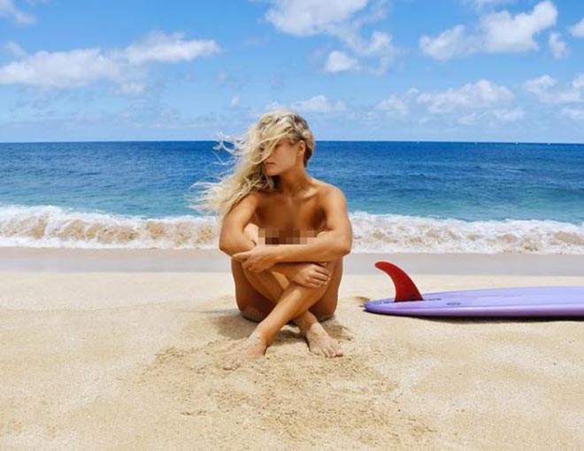 The Australian goddess of surfing is not surprising - 2