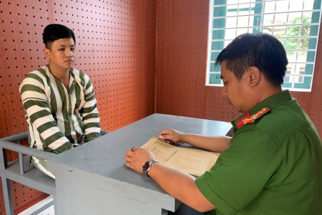 Kẻ đánh nữ sinh sau va chạm giao thông từng bị kết án 8 năm tù - 1