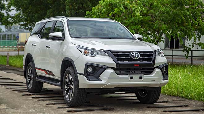 Toyota triệu hồi gần 13.000 xe Fortuner và Hilux vì lỗi hệ thống phanh - 1