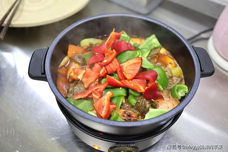Nếu bạn chưa bao giờ nấu tôm chung với thịt bò thì hãy thử theo cách này sẽ thành món đại bổ - 11