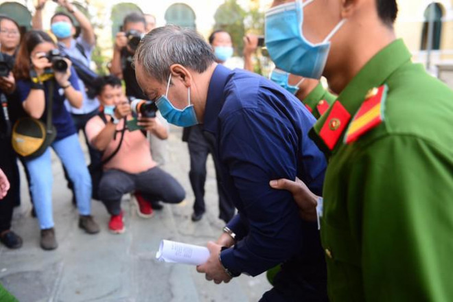 Cựu bộ trưởng Đinh La Thăng khai gì tại toà? - 5