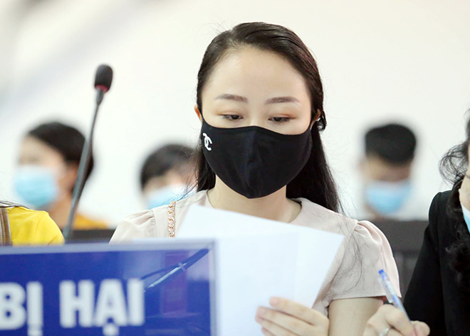 Tài xế Mercedes khai lý do bỏ mặc nữ tiếp hàng không sau tai nạn kinh hoàng - 5