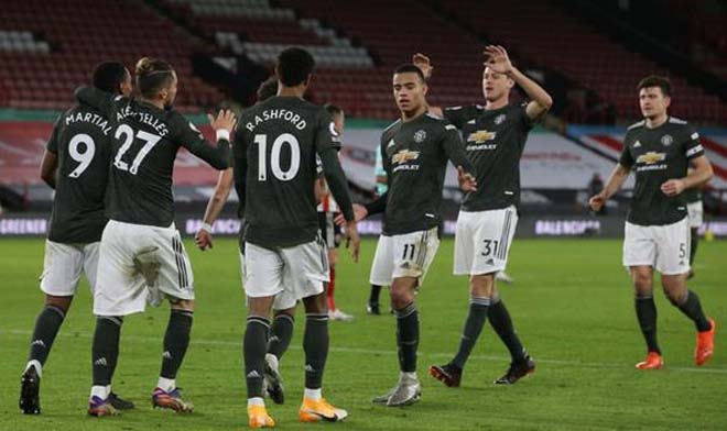 Kịch bản sốc Ngoại hạng Anh: MU đá "chung kết" với Liverpool, vô địch lượt đi - 1