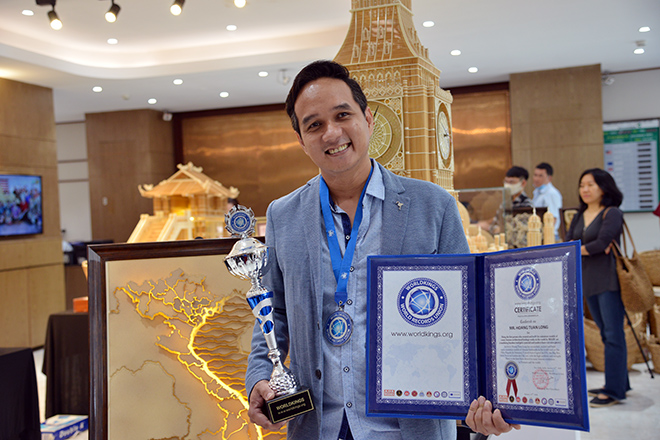 Không thể rời mắt trước những công trình nổi tiếng bằng tăm qua bàn tay của “phù thủy” người Việt - 12