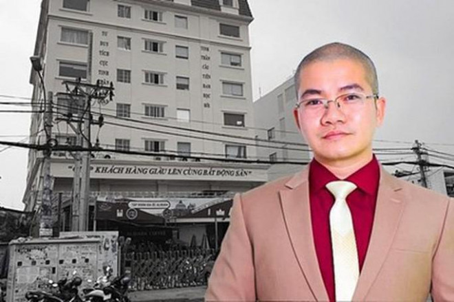 Tin tức 24h qua: Trâu "điên" lao vào công ty húc người - 3