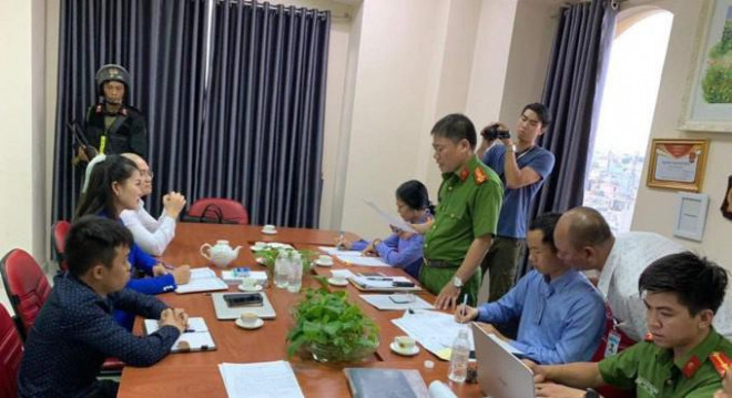 Vợ CEO Alibaba Nguyễn Thái Luyện rửa tiền như thế nào? - 1