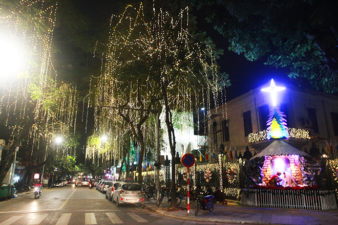 Hà Nội lung linh tuyệt đẹp đón Noel - 10
