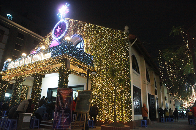 Hà Nội lung linh tuyệt đẹp đón Noel - 8