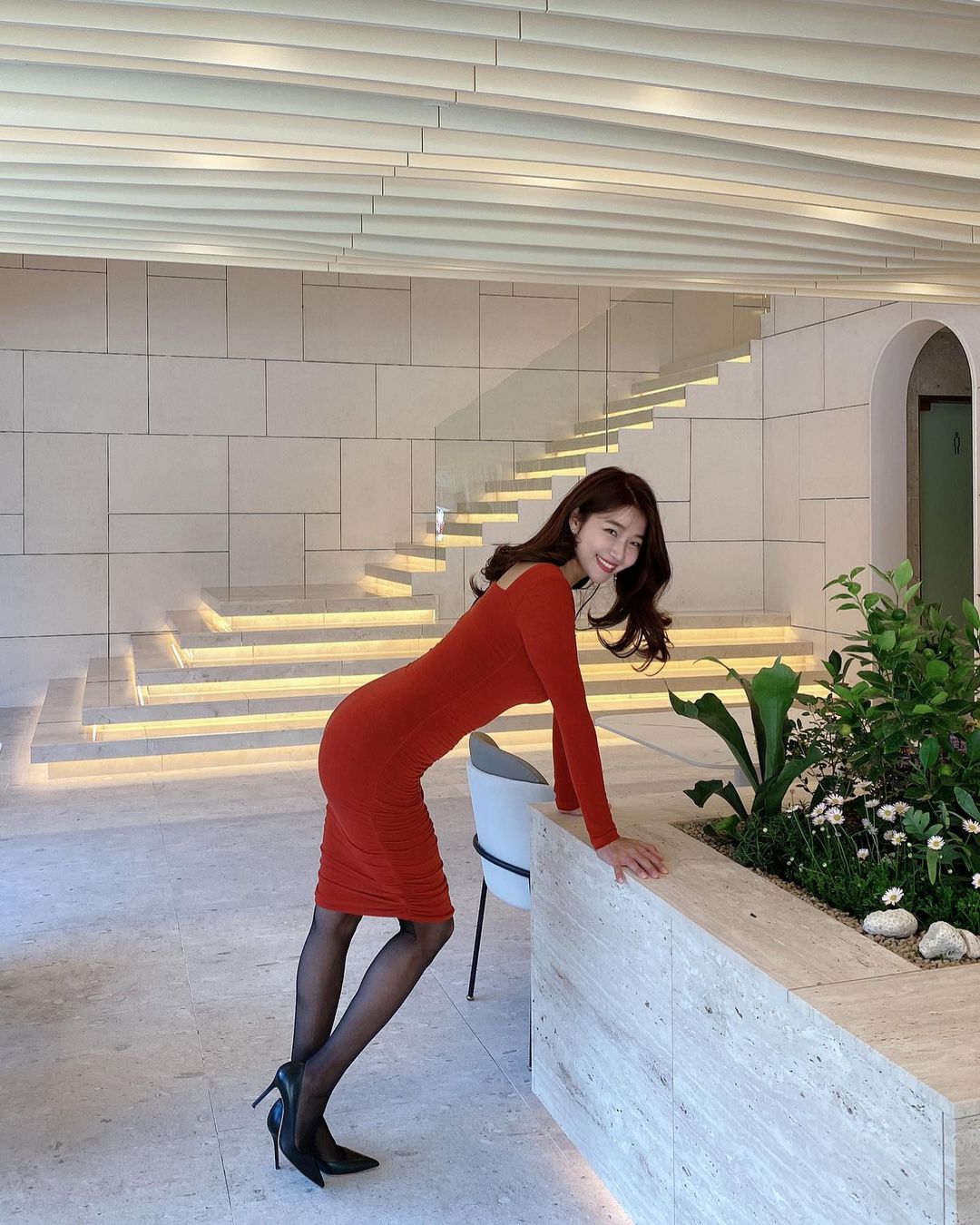 Người đẹp mặc áo "toang" đi tập là "hot mom" cao như người mẫu chăm diện gợi cảm - 4