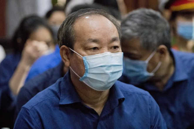 Tòa đang tuyên án ông Đinh La Thăng, "Út trọc" - 3