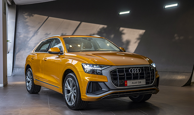 Lô xe Audi Q8 đầu tiên thông quan và đến tay khách hàng trong nước - 4