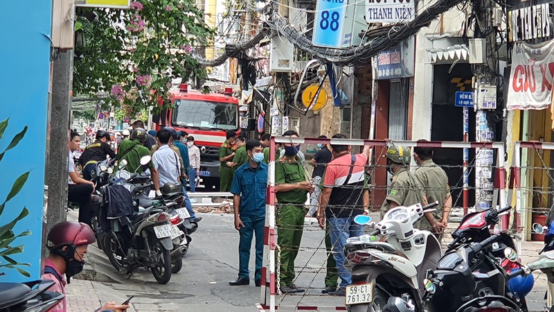 Vụ nổ sập tường ở Phú Nhuận: Nghi do chất nổ - 2