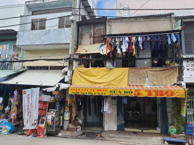 Thông tin mới nhất vụ bé trai 4 tuổi ở Tân Phú tử vong, gây xôn xao dư luận - 1