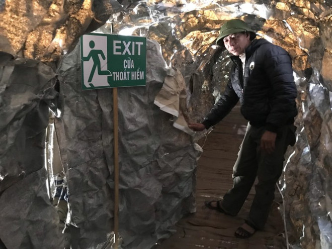 Lung linh hang đá Noel khổng lồ ở Nghệ An cao hơn tòa nhà 3 tầng - 14