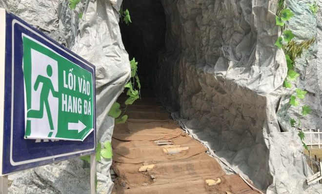 Lung linh hang đá Noel khổng lồ ở Nghệ An cao hơn tòa nhà 3 tầng - 9