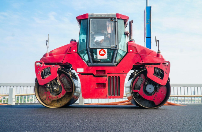 CLIP: Cận cảnh công nhân gấp rút sửa cầu Thăng Long chi phí 269 tỉ đồng - 5