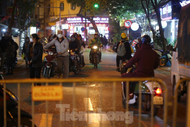 Hà Nội chính thức mở rộng không gian đi bộ trong phố cổ - 2