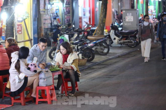 Hà Nội chính thức mở rộng không gian đi bộ trong phố cổ - 8