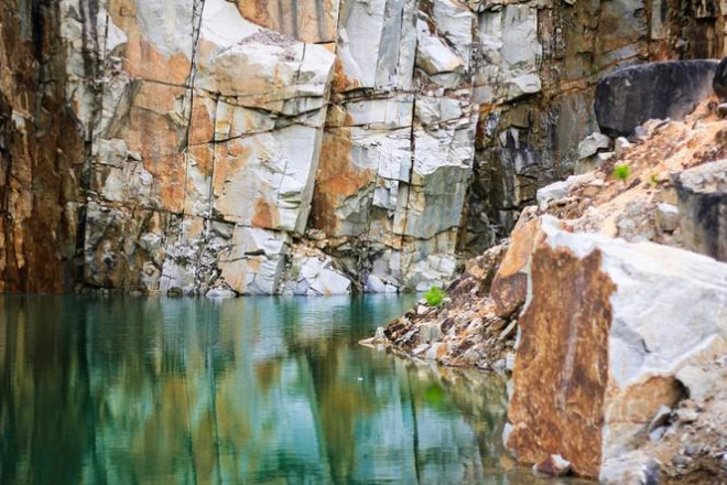 Cân nhắc mở cửa trở lại 'Tuyệt tình cốc' từng là nơi chụp ảnh khoe thân - 3